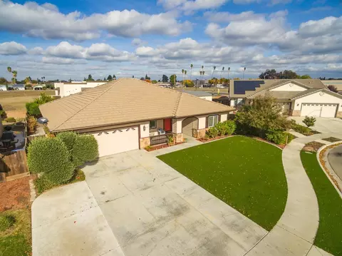 1318 National Dr, Lemoore, CA 93245 photo 5