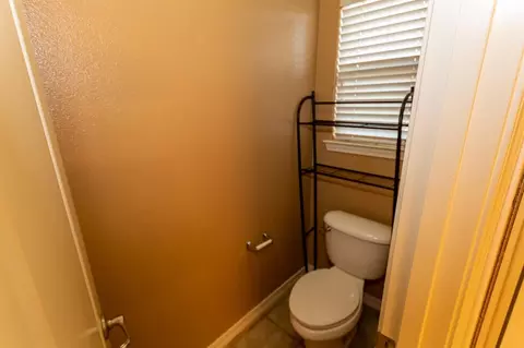 1318 National Dr, Lemoore, CA 93245 photo 49