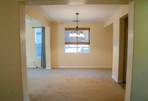 3081 Holland Ave, Clovis, CA 93619 photo 9