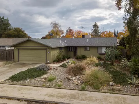 1412 Joyce Pl, Exeter, CA 93221 photo 1