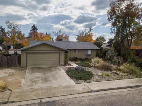 1412 Joyce Pl, Exeter, CA 93221 photo 3