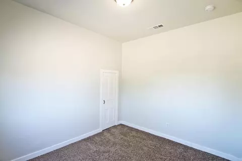 330 E Cameron St, Hanford, CA 93230 photo 23