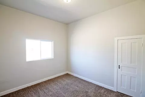 330 E Cameron St, Hanford, CA 93230 photo 22