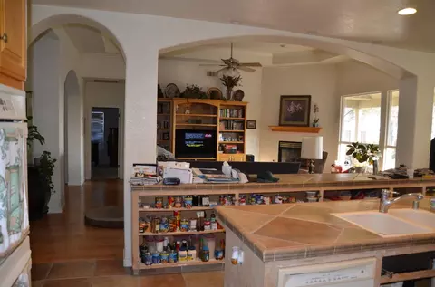 10855 E Nebraska Ave, Selma, CA 93662 photo 12