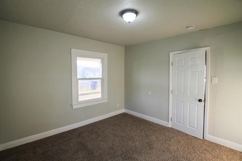 439 S F St, Exeter, CA 93221 photo 6