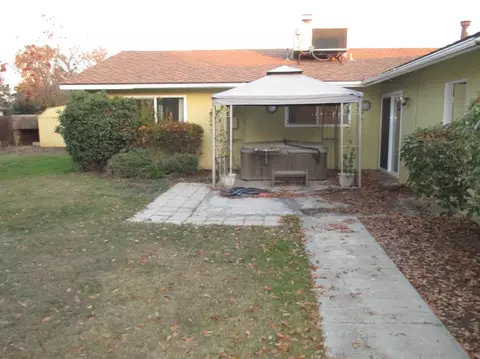 2346 E Feemster Ave, Visalia, CA 93292 photo 34
