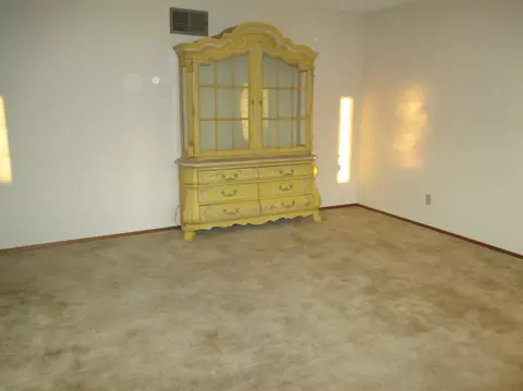 2346 E Feemster Ave, Visalia, CA 93292 photo 11