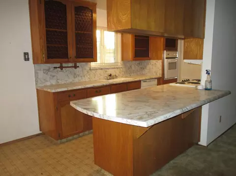 2346 E Feemster Ave, Visalia, CA 93292 photo 7
