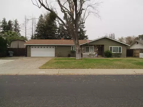 2346 E Feemster Ave, Visalia, CA 93292 photo 1