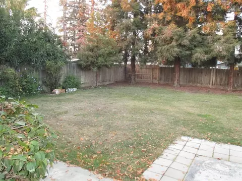 2346 E Feemster Ave, Visalia, CA 93292 photo 32