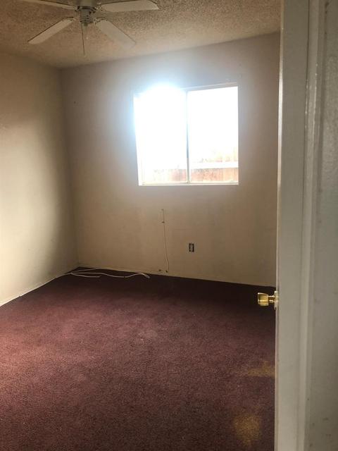 711 E Ash Ave, Tulare, CA 93274 photo 6