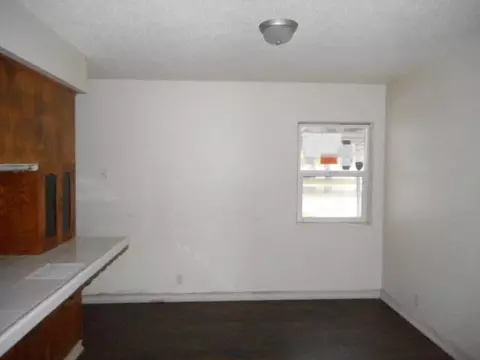 1403 6th Ave, Delano, CA 93215 photo 13
