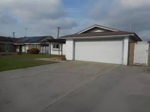1403 6th Ave, Delano, CA 93215 photo 3