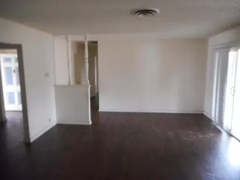 1403 6th Ave, Delano, CA 93215 photo 8
