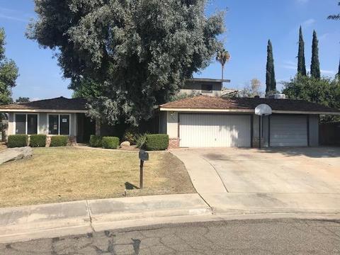 400 E Cherry Ct, Visalia, CA 93277 photo 1