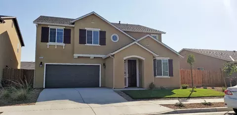 3915 E Kaweah Ave, Visalia, CA 93292 photo 1