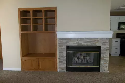 1334 E Vassar Dr, Visalia, CA 93292 photo 8