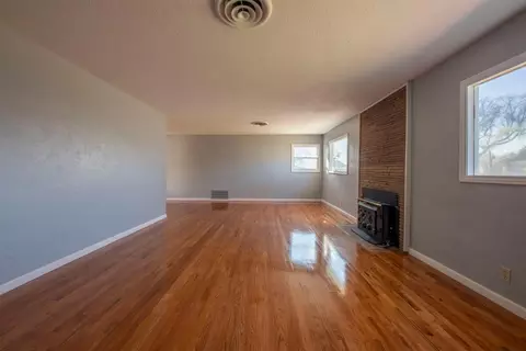 1814 Main St, Delano, CA 93215 photo 5