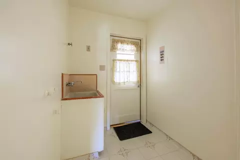 1814 Main St, Delano, CA 93215 photo 11