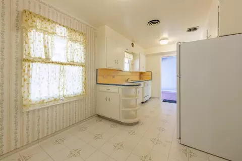 1814 Main St, Delano, CA 93215 photo 10