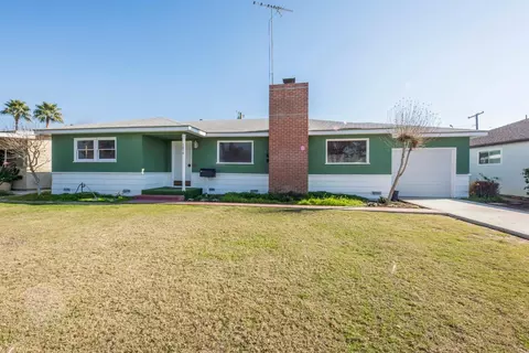 1814 Main St, Delano, CA 93215 photo 1