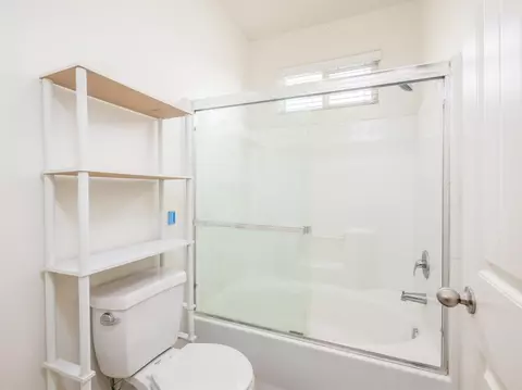 910 Legend, Lemoore, CA 93245 photo 14