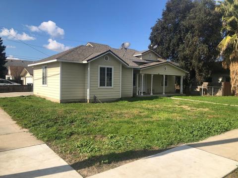 157 S E St, Tulare, CA 93274 photo 4