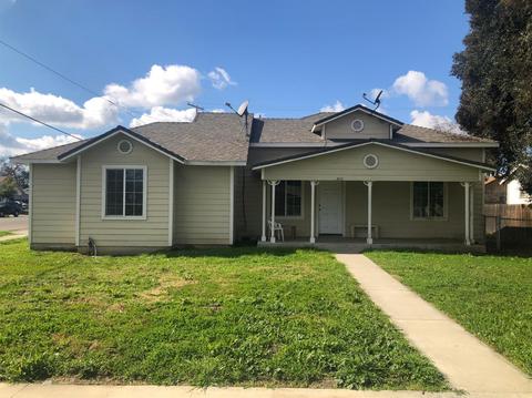 157 S E St, Tulare, CA 93274 photo 1