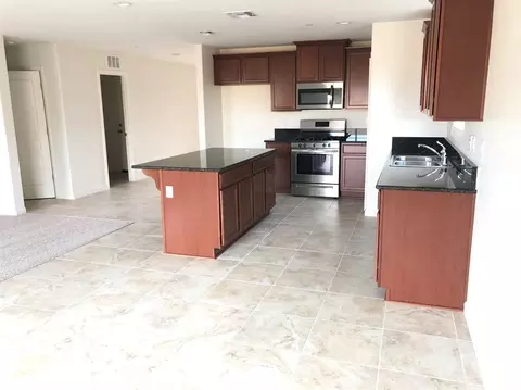 4214 Harold Ave, Visalia, CA 93292 photo 8