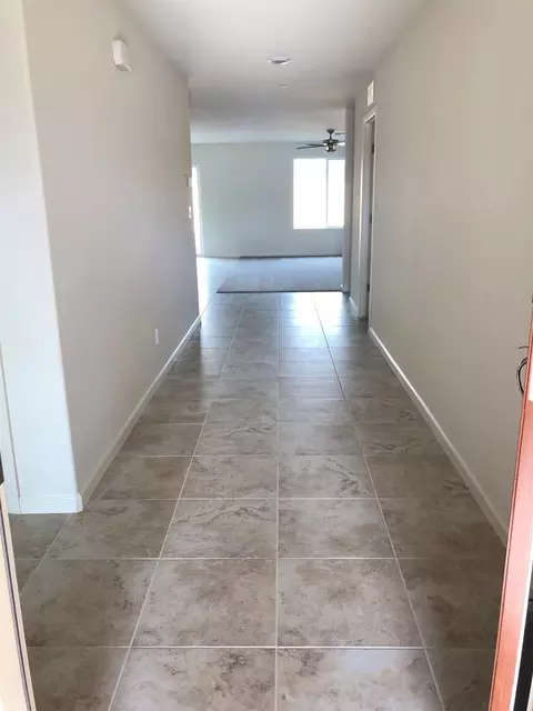 4214 Harold Ave, Visalia, CA 93292 photo 3