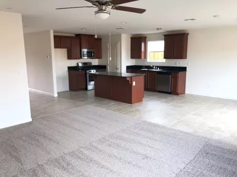 4214 Harold Ave, Visalia, CA 93292 photo 7