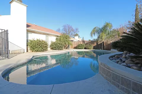 4303 E Howard Ave, Visalia, CA 93292 photo 17
