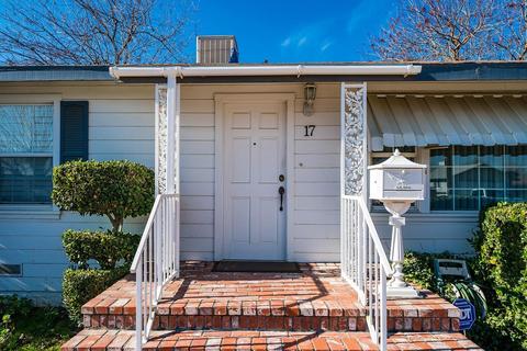 17 Powell Ave, Lemoore, CA 93245 photo 5