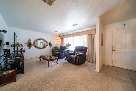 17 Powell Ave, Lemoore, CA 93245 photo 7
