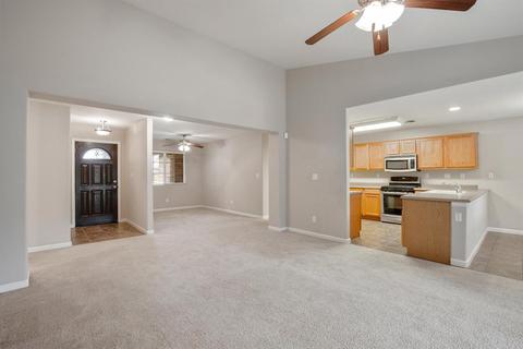 4419 E Murray Ave, Visalia, CA 93292 photo 10