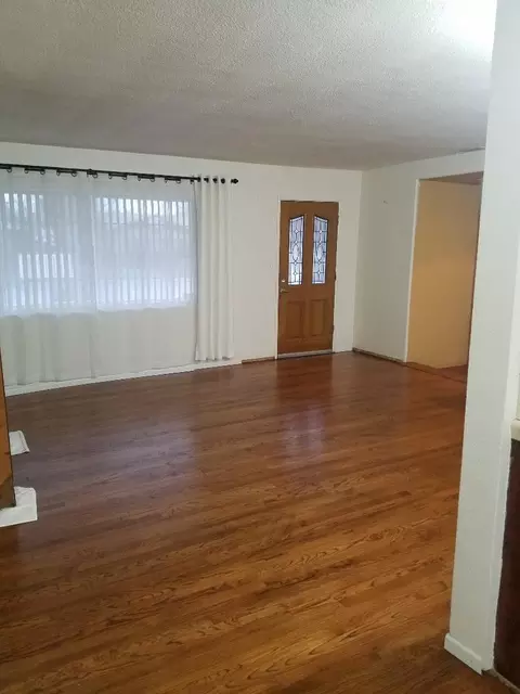 2366 E Sunset Ave, Tulare, CA 93274 photo 8