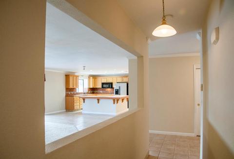2215 E Vassar, Visalia, CA 93292 photo 23