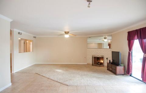 2215 E Vassar, Visalia, CA 93292 photo 12