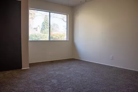 3046 W Vassar, Visalia, CA 93277 photo 18