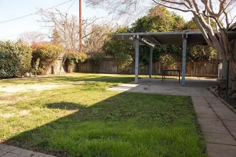 3046 W Vassar, Visalia, CA 93277 photo 33
