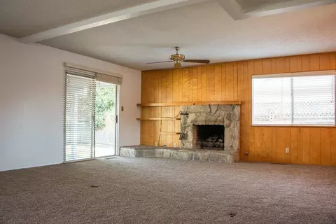 3046 W Vassar, Visalia, CA 93277 photo 22