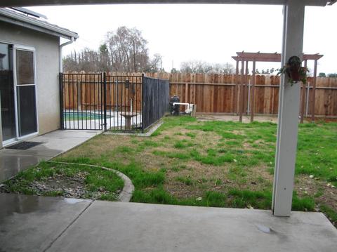 184 Grace Ct, Lemoore, CA 93245 photo 22