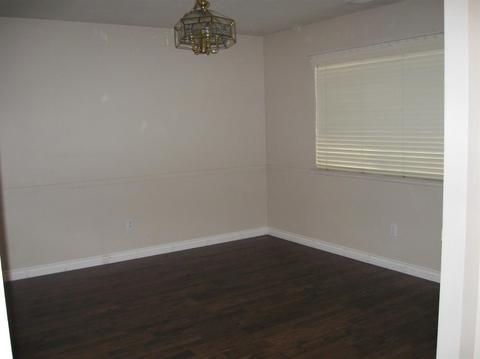 184 Grace Ct, Lemoore, CA 93245 photo 7