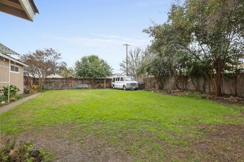 3237 E Meadow Ave, Visalia, CA 93292 photo 13