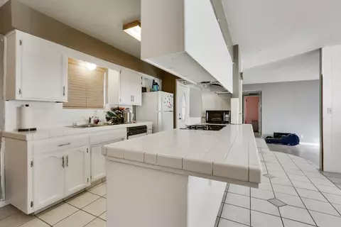 790 E Sequoia Dr, Dinuba, CA 93618 photo 17