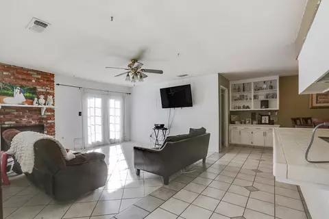 790 E Sequoia Dr, Dinuba, CA 93618 photo 14