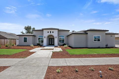4331 W Modoc Ave, Visalia, CA 93291 photo 1