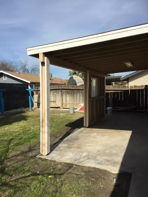 2425 N Sowell Ct, Visalia, CA 93291 photo 23