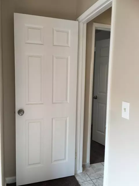 2425 N Sowell Ct, Visalia, CA 93291 photo 15