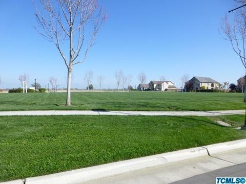 3310 Spring Sails Ave, Tulare, CA 93274 photo 35